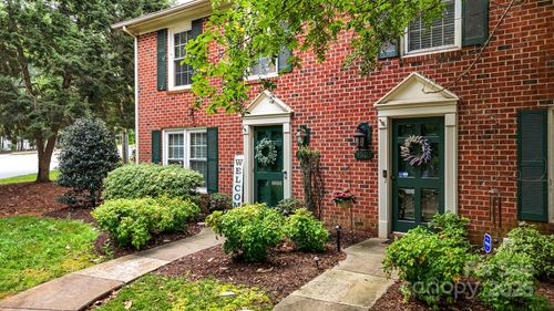 4601 Lawndale Dr, Greensboro, NC, 27455-2029 | Card Image
