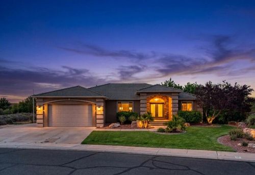812 N 2500 W, Hurricane, UT, 84737-3101 | Card Image
