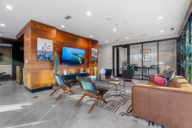 1110 - 2505 Thornton Rd, Condo with 1 bedrooms, 1 bathrooms and 1 parking in Austin TX | Image 8