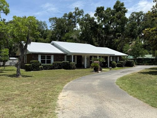 451 Se 136th Ave, OLD TOWN, FL, 32680-3904 | Card Image