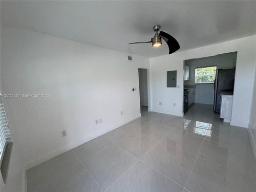 17-1767 Nw 3rd Ave, Miami, FL, 33136-1629 | Card Image