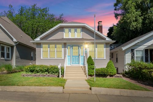 510 Wayne St, Saint Joseph, MI, 49085-1372 | Card Image