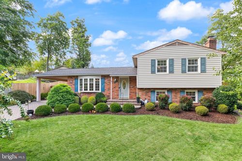8632 Kerry Ln, SPRINGFIELD, VA, 22152-3202 | Card Image