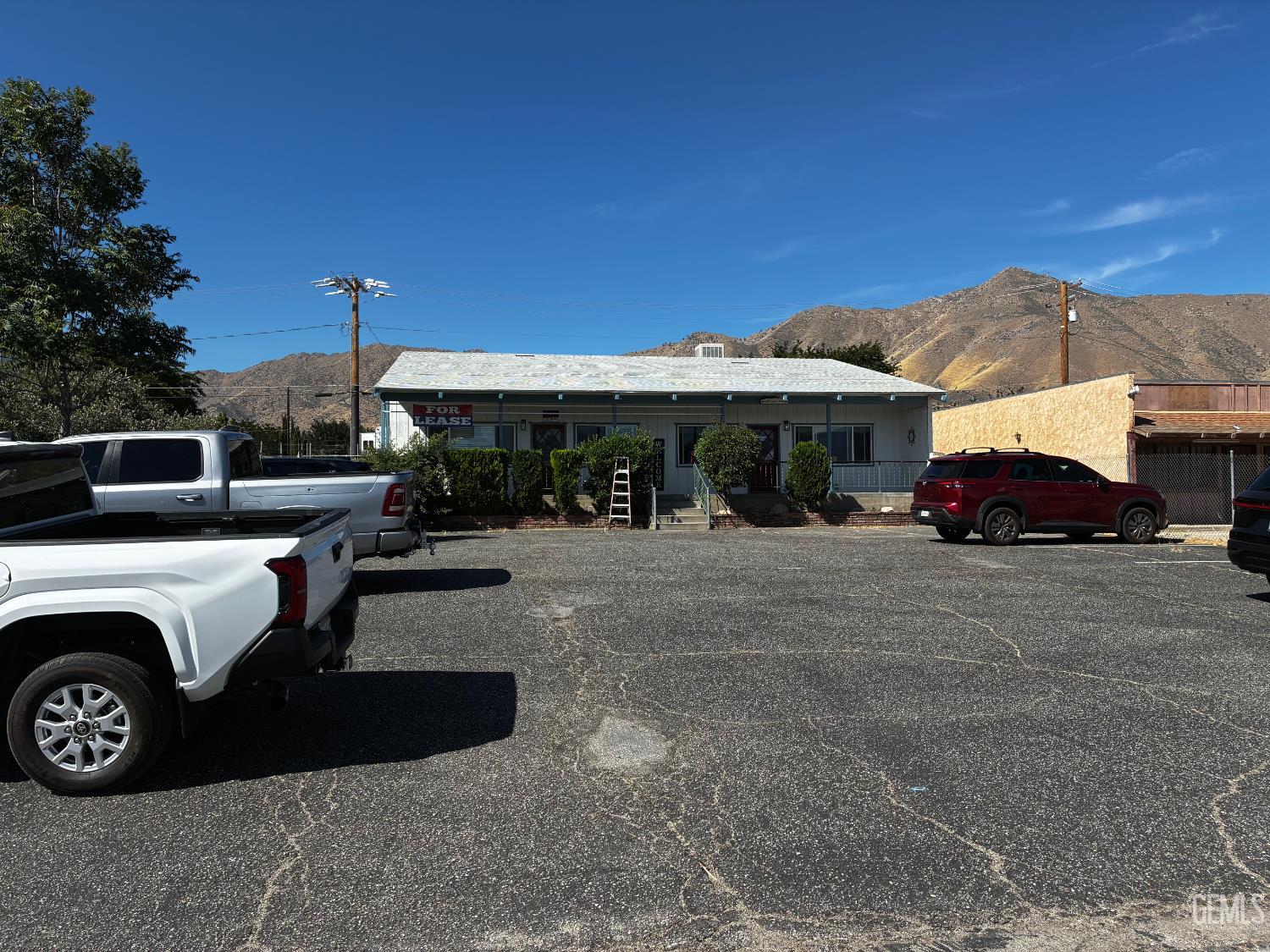 12604 Mountain Mesa Rd, Lake Isabella, CA 93240