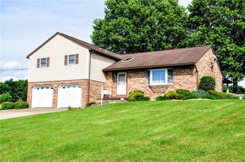 1657 Deerfield Rd, Washington, PA, 15301-9132 | Card Image