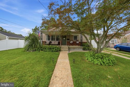 2 Payne Ave, RUNNEMEDE, NJ, 08078-1024 | Card Image