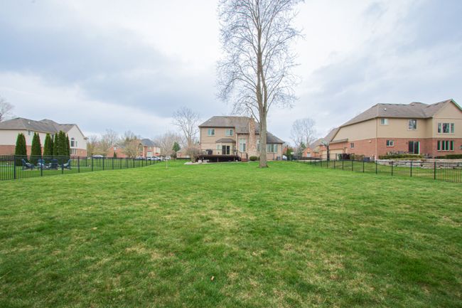 49662 Shelby Creek Dr, House other with 4 bedrooms, 3 bathrooms and null parking in Shelby Township MI | Image 52