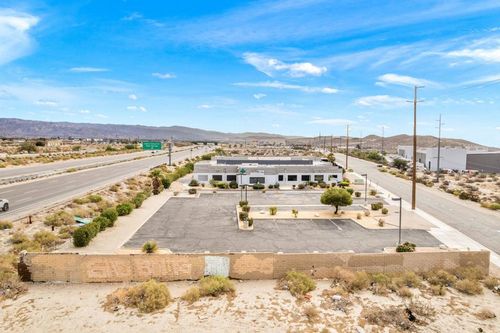 690 Garnet Avenue, Palm Springs, CA, 92262 | Card Image