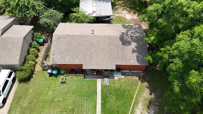 811 Crescent St, Home with 4 bedrooms, 2 bathrooms and 4 parking in Denton TX | Image 15