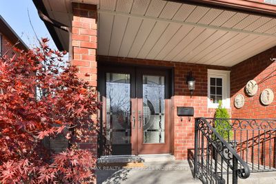 4061 Rolling Valley Dr, House other with 4 bedrooms, 4 bathrooms and 8 parking in Mississauga ON | Image 2