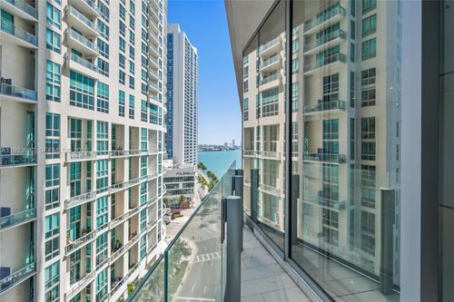 1106e-300 Biscayne Boulevard Way, Miami, FL, 33131-2281 | Card Image