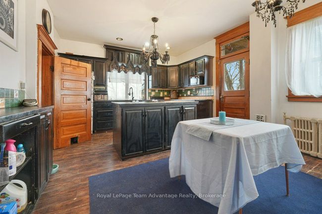 20 Belvedere Ave, House other with 6 bedrooms, 4 bathrooms and 3 parking in Parry Sound ON | Image 16
