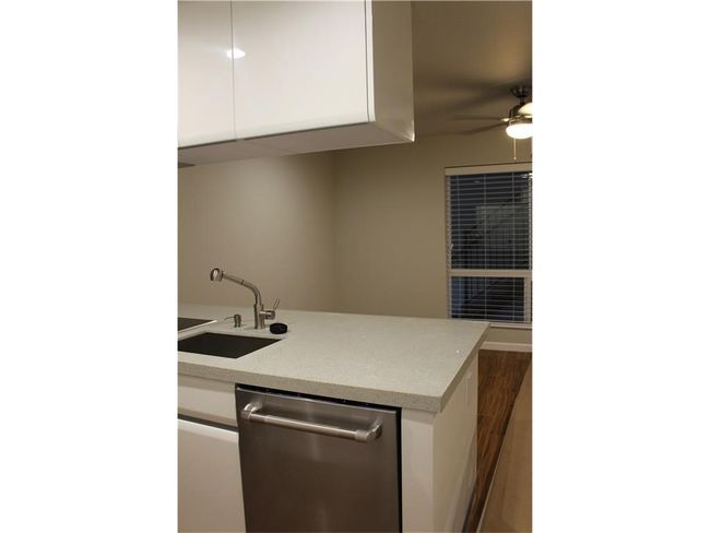 APT-109 - 3110 Red River St, Condo with 0 bedrooms, 1 bathrooms and 1 parking in Austin TX | Image 6