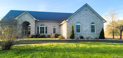 3446 W Coldwater Rd, Mount Morris, MI, 48458-9400 | Card Image