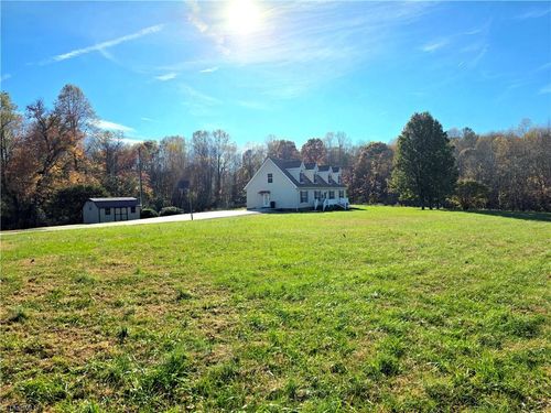 1-2402 Rock Creek Ch Rd, North Wilkesboro, NC, 28659-9037 | Card Image