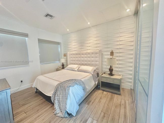 10 - 1150 98 Th St, Townhouse with 5 bedrooms, 4 bathrooms and null parking in Bay Harbor Islands FL | Image 17