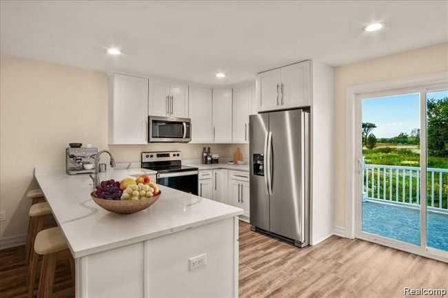 53612 Springdale St, Condo with 2 bedrooms, 3 bathrooms and null parking in Macomb MI | Image 10