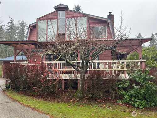 6423 Admiralty Way, Freeland, WA, 98249-9569 | Card Image