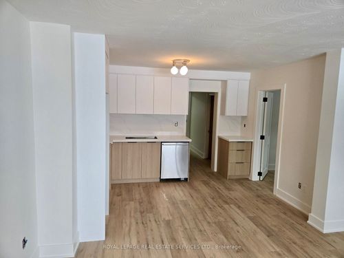 1-52 Peter St N, Mississauga, ON, L5H2G8 | Card Image