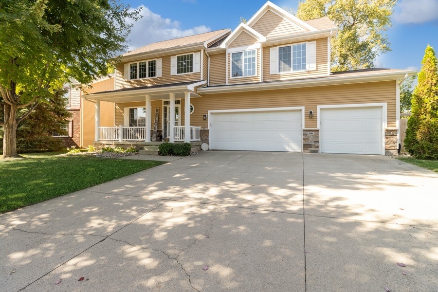 Village Run Dr, Des Moines, IA 50317