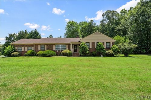7501 Winterpock Rd, Chesterfield, VA, 23832-2552 | Card Image