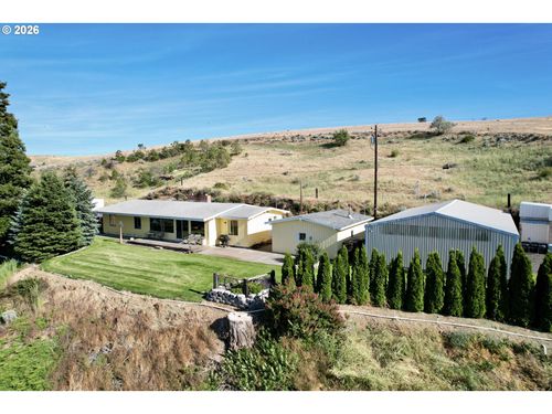 2485 Steele Rd, The Dalles, OR, 97058-9685 | Card Image