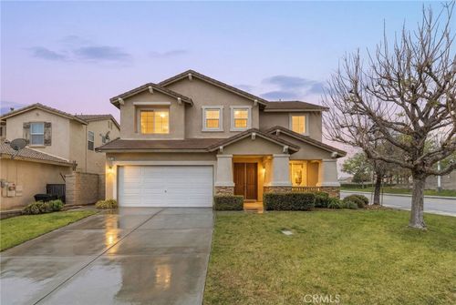 7112 Riley Dr, Fontana, CA, 92336-5747 | Card Image