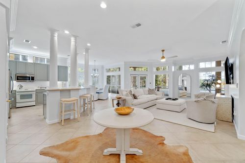 5280 Tivoli Dr, Miramar Beach, FL, 32550-4256 | Card Image