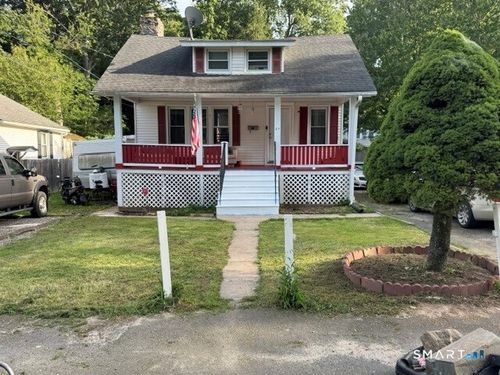 49 Delaware Ave, Waterbury, CT, 06708-2428 | Card Image