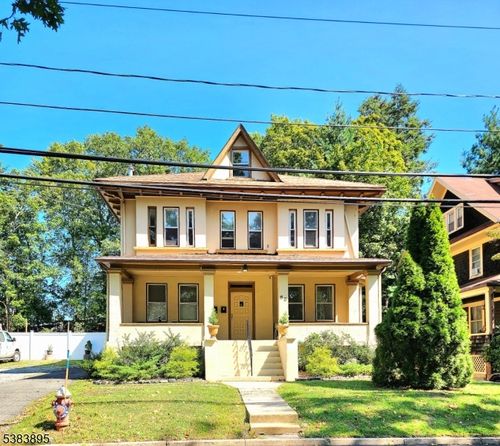 65 W Ivy Ln, Englewood, NJ, 07631-1721 | Card Image