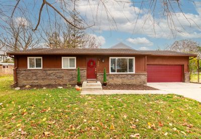 400 Clarendon Street, Home with 3 bedrooms, 1 bathrooms and null parking in Ann Arbor MI | Image 1