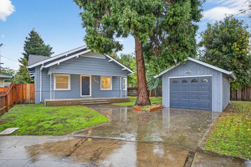 400 N Pacific Ave, Lodi, CA, 95242-2443 | Card Image