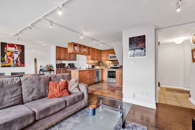 APT-403S - 1221 N Dearborn St, Condo with 2 bedrooms, 2 bathrooms and 1 parking in Chicago IL | Image 5