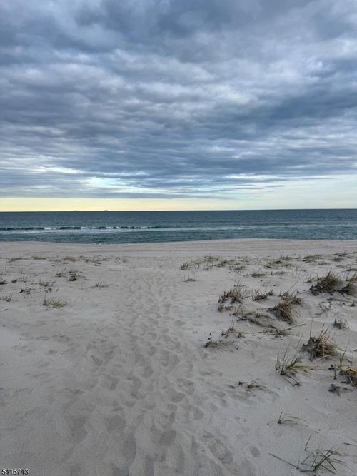 210 Carter Ave, Point Pleasant Beach, NJ, 08742-4117 | Card Image