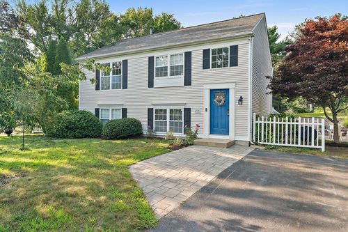 296 Raymond Rd, Plymouth, MA, 02360-6882 | Card Image