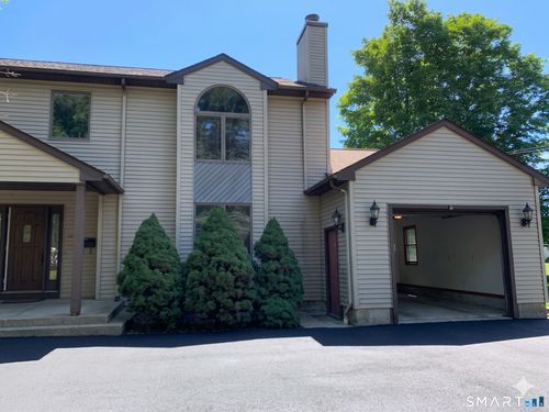 141 Union St, Manchester, CT, 06042-1936 | Card Image