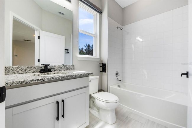 Bathroom 1 - First Floor | Image 19