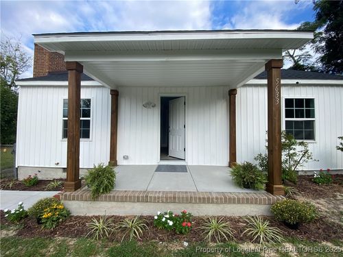 5633 Duncan St, Hope Mills, NC, 28348-3268 | Card Image
