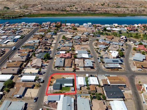 1038 Roadrunner Dr, Bullhead City, AZ, 86442-6678 | Card Image