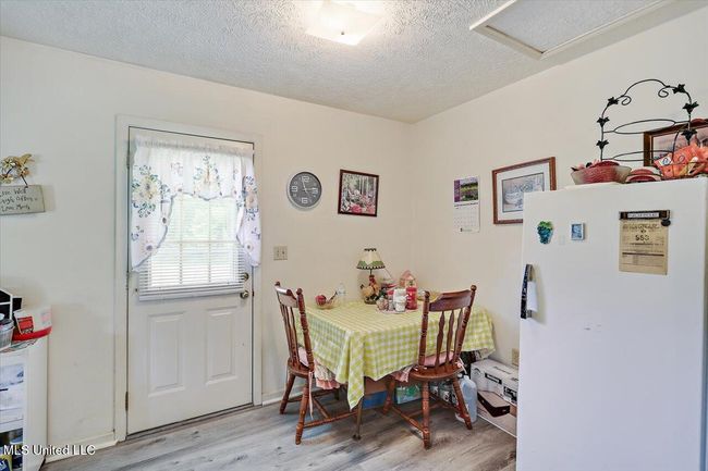 15-869 B Parks Rd | Image 16