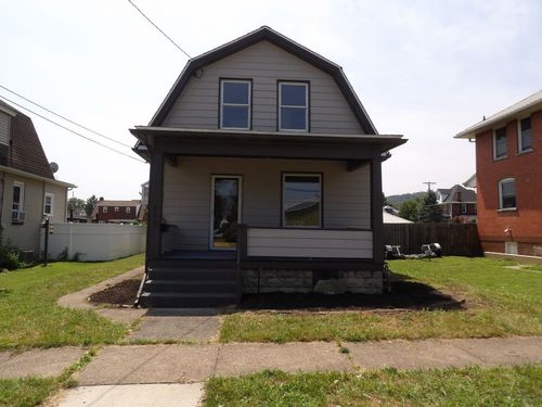 129 Lynn St, Vanport, PA, 15009-1601 | Card Image