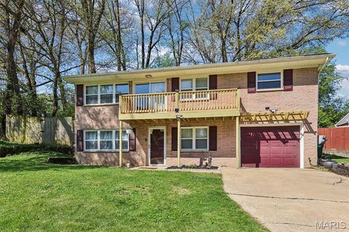 113 Mark Dr, Fairview Heights, IL, 62208-1810 | Card Image