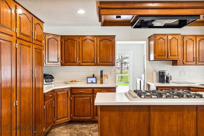 307 N 4 Th St, House other with 5 bedrooms, 2 bathrooms and null parking in Manhattan MT | Image 11