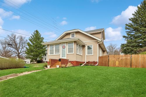 204 S 5th St, Guthrie Center, IA, 50115-1603 | Card Image