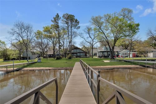 2460 Indian Cove St, Fort Worth, TX, 76108-9767 | Card Image