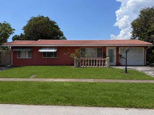 1014 Se 4th Ct, Deerfield Beach, FL, 33441-5911 | Card Image