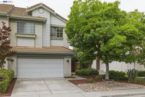 44873 Lynx Dr, Fremont, CA, 94539-6055 | Card Image