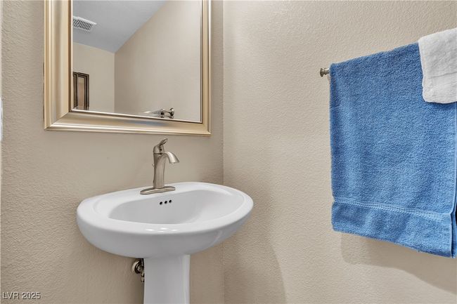 2376 Via Firenze, Townhouse with 3 bedrooms, 3 bathrooms and null parking in Henderson NV | Image 19