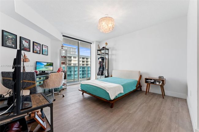 APT-1404 - 1881 79 Th Street Cswy, Condo with 2 bedrooms, 2 bathrooms and null parking in North Bay Village FL | Image 10