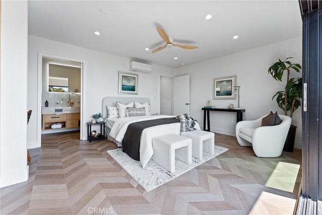 869 Santa Ana St, House other with 2 bedrooms, 3 bathrooms and 4 parking in Laguna Beach CA | Image 12